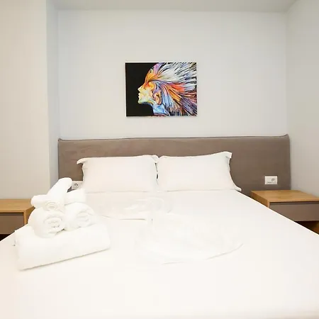 Hotel apartamentowy T2 City