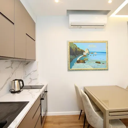 T2 City Hotel apartamentowy *