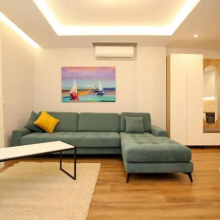 T2 City Hotel apartamentowy *